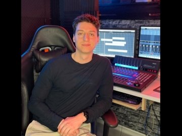 Final Composition for Film and Theatre Arnhem - Mattia Virgilio