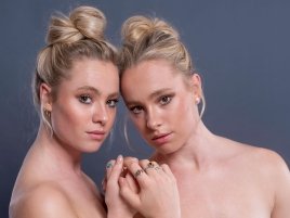 Try-out Muziektheater Arnhem - Rosanne en Mylene Waalewijn