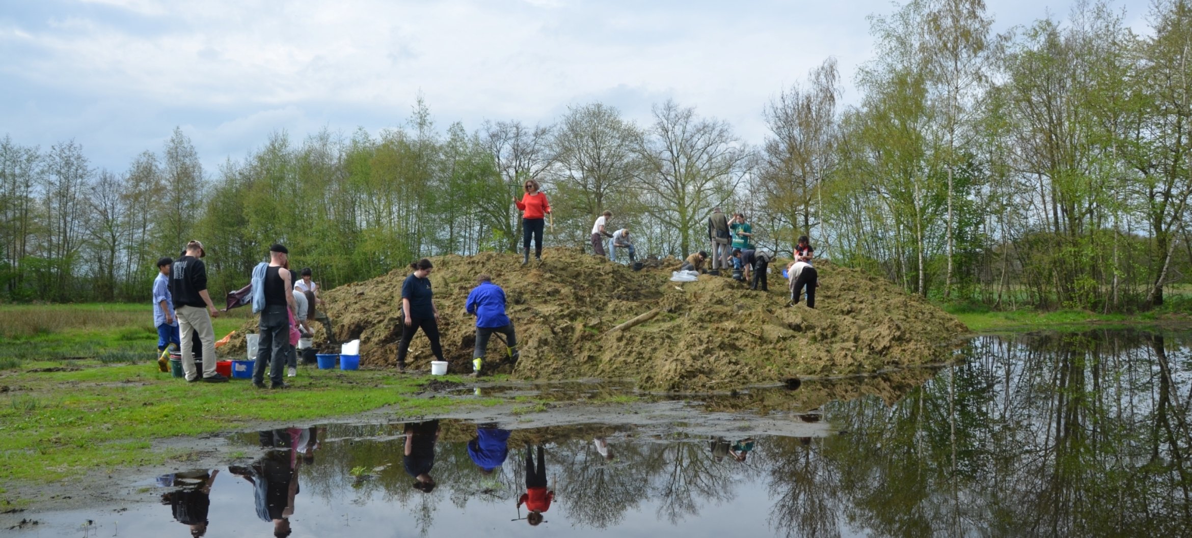 Wild Clay Project: AKI ArtEZ, designstudio Atelier NL en Rijksmuseum Twenthe duiken samen de diepte in