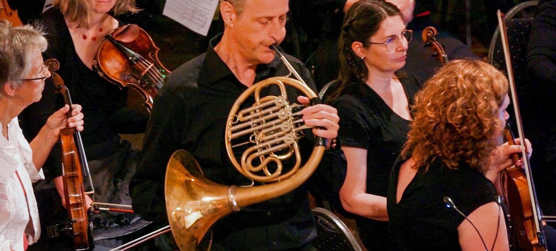 Hoornist Stefan Blonk, docent hoorn bij Klassieke Muziek.