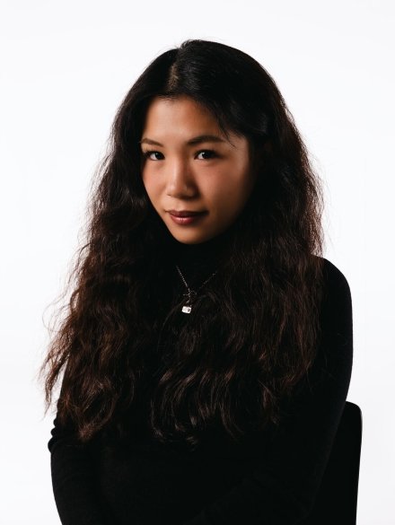 Yijin Zhu