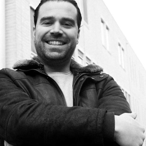 Dankzij maatwerk kan Tommy zijn gezinsleven, werk en studie goed combineren
