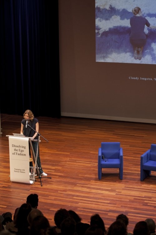 Inaugural Lecture Daniëlle Bruggeman: Dissolving the Ego of Fashion