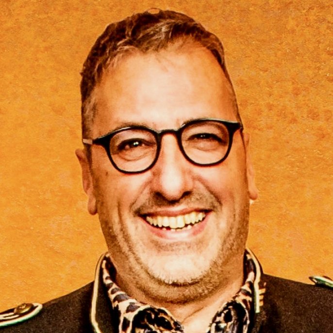 Martien van Oostrom